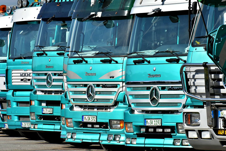 Où trouver des pièces détachées pour camion Mercedes ?