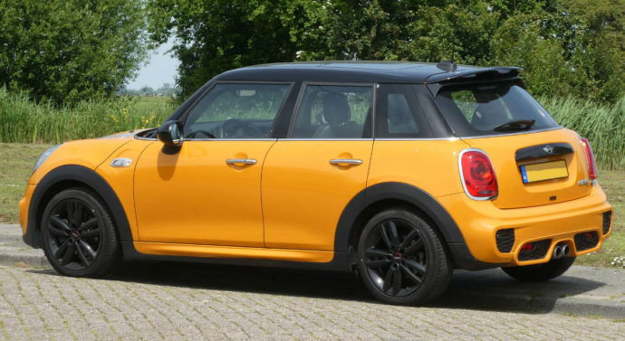 Et si vous achetiez votre voiture via une vente aux enchères en ligne ?