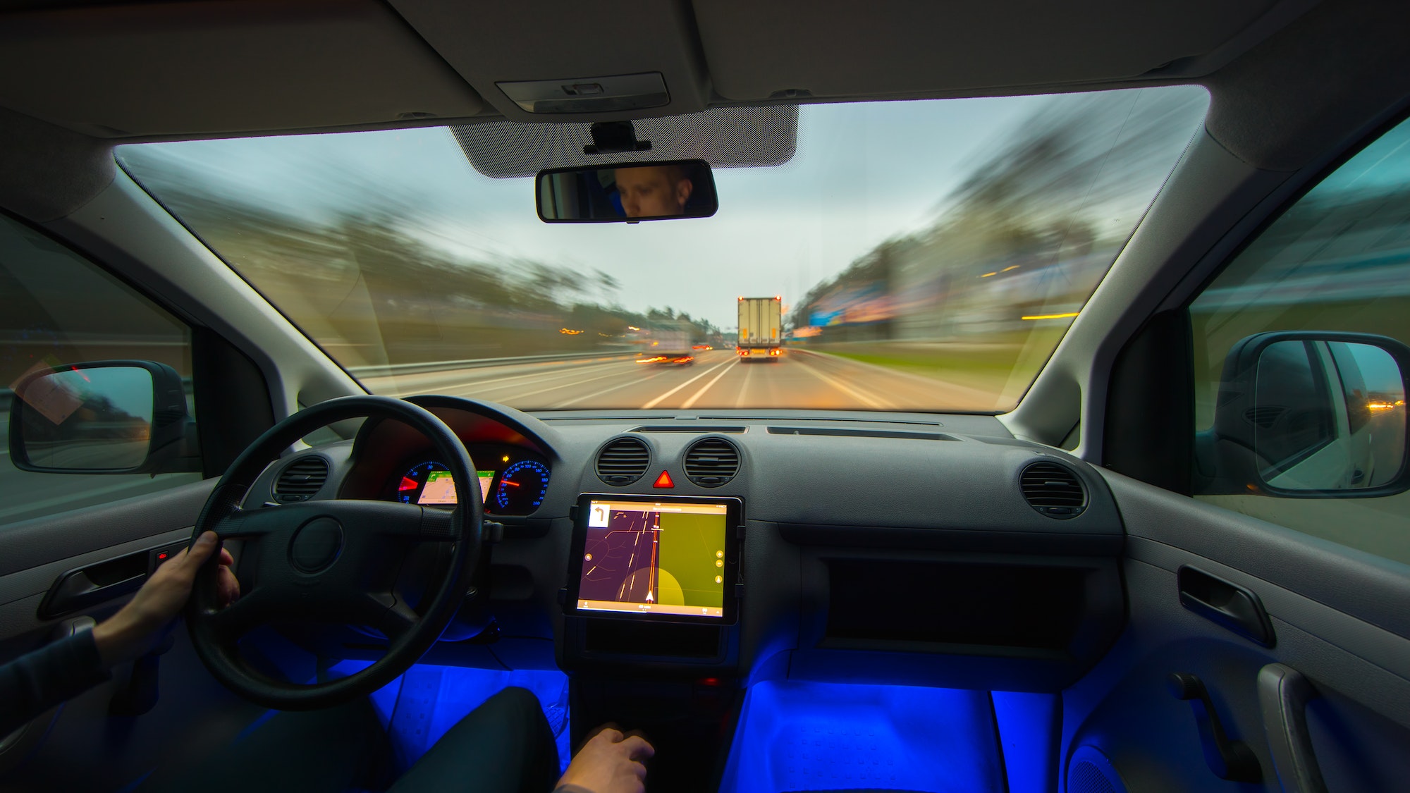 L&rsquo;impact des restrictions environnementales sur l&rsquo;industrie du camion : le cas du Tesla Semi